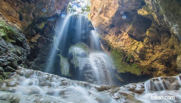  Gorgan-Natural-Aghso Waterfall (toiran.com/ Photo by Shahin Kamali)