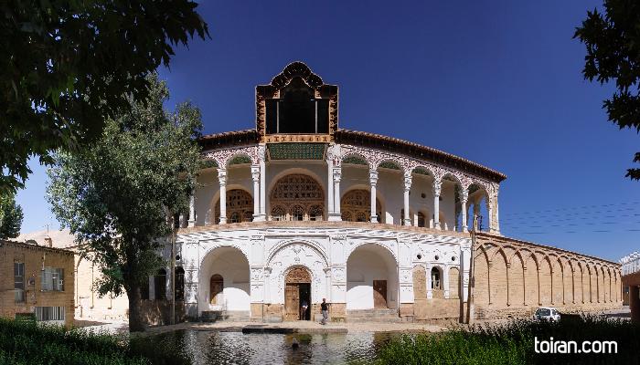   Sanandaj-Khosrow Abad Mansion (toiran.com/Photo by Shahin Kamali)