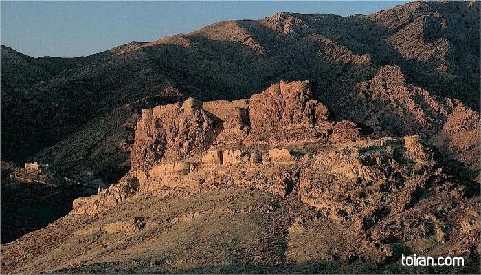 Qazvin-Alamut
Castle(toiran.com)

 