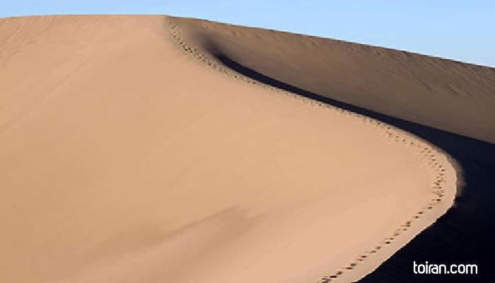 Yazd- Daranjir Desert (toiran.com)
