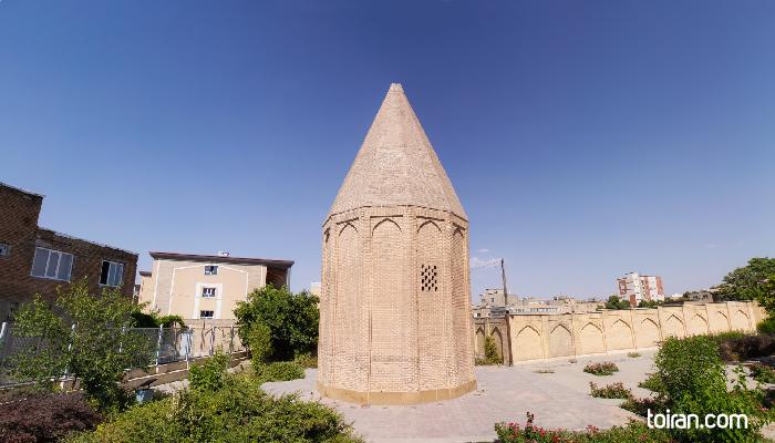 Hamedan-  Qorban Tower (toiran.com)
