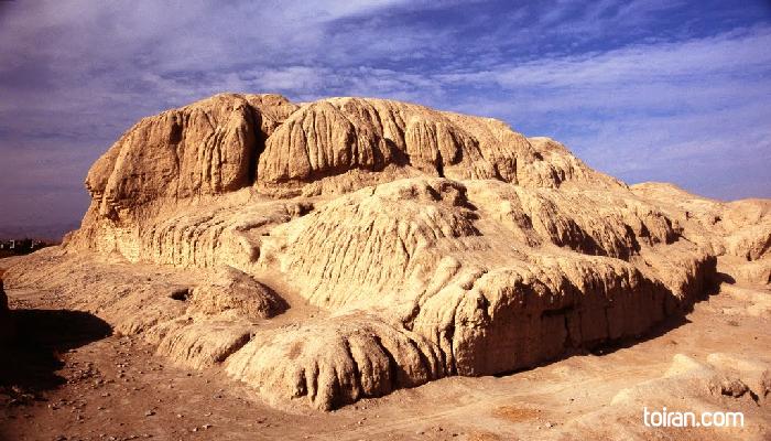 Kashan- Sialk Mound (toiran.com)

