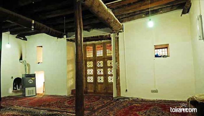 Abyaneh- Porzaleh Mosque (toiran.com)
