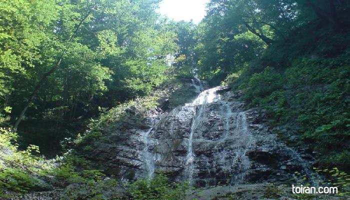 Tonekabon- Farhad Jouy Waterfall (toiran.com)
