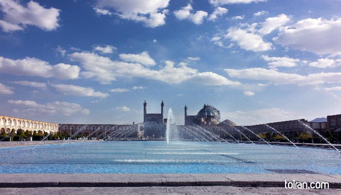   Isfahan- Naqsh-e Jahan Square (toiran.com / Photo by Shahin Kamali)

