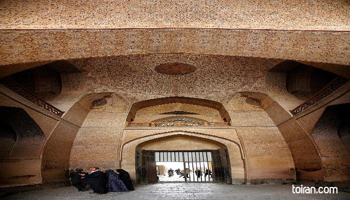  Isfahan- Ali Qapu (Imperial Gate) Palace (toiran.com / Photo by Hooman Nobakht)
