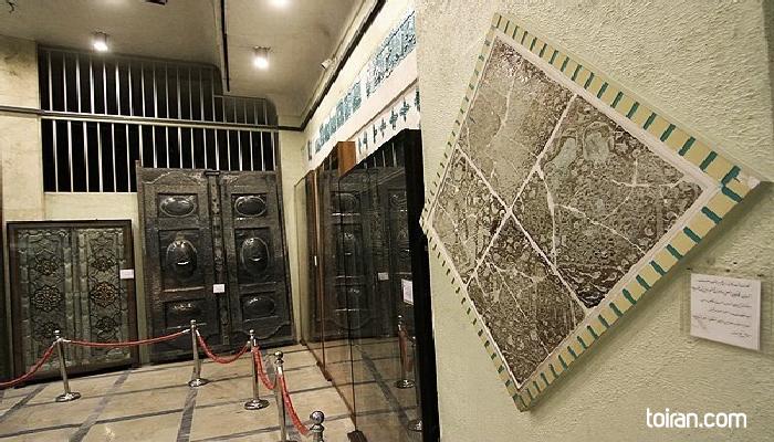 Qom- Tile Museum of the Fatemeh Masoumeh Shrine (toiran.com)
