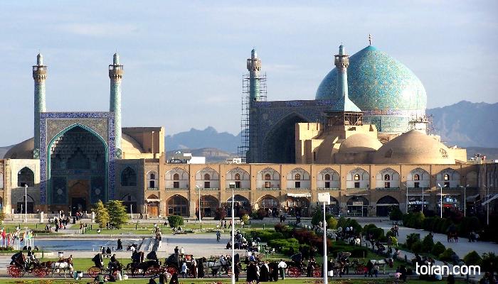 

Isfahan- Naghsh-e Jahan Mosque (toiran.com)


