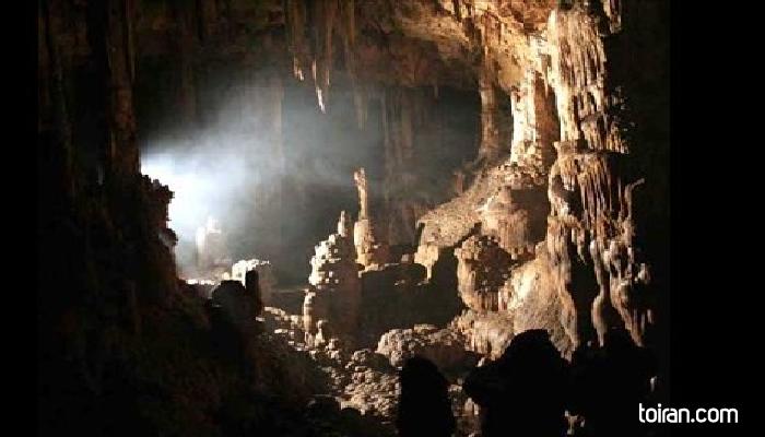  Ilam- Knatarikeh Cave (toiran.com)
