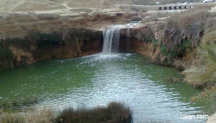 Borazjan- Zir Rah Waterfall (toiran.com)
