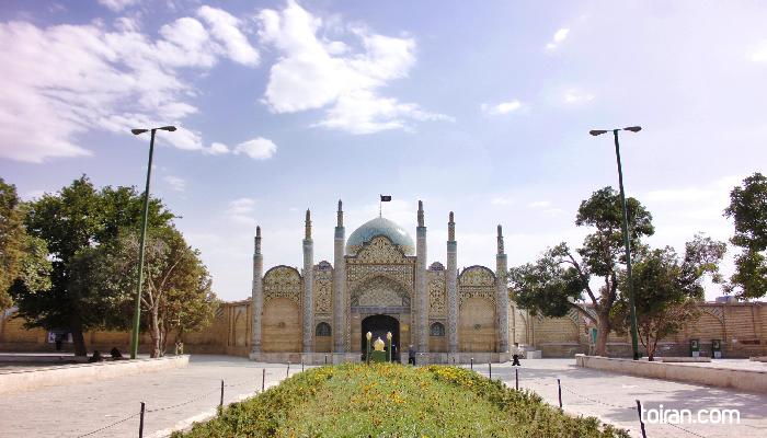 Qazvin-Shazdeh Hossein Shrine(toiran.com/Photo
 by
Shahin Kamali)

 

