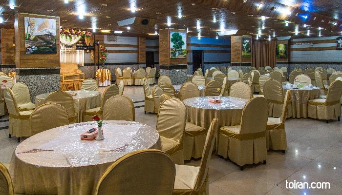  Naein- Gol-e Narges Hotel Restaurant (toiran.com)

 
