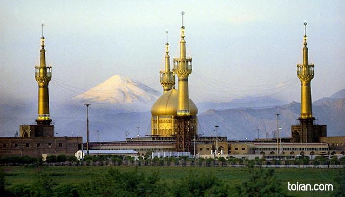 Tehran- Mausoleum of Ayatollah Khomeini (toiran.com)
