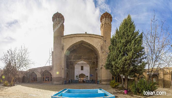 Boroujerd- Jame Mosque of Boroujerd (toiran.com)
