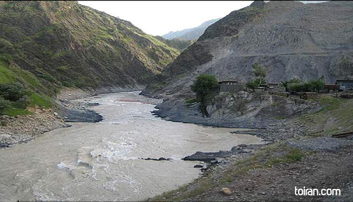 Khorramabad- Sezar River (toiran.com)
