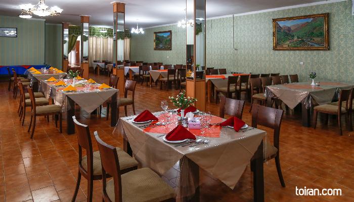 Rafsanjan- Hotel Tourist Inn Restaurant (toiran.com)
