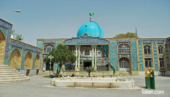  Qazvin-Four Prophets Mausoleum (toiran.com)

