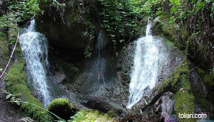  Gorgan-Twin Waterfalls of Ziarat(toiran.com)
