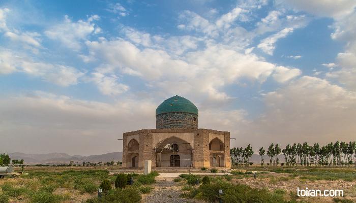 Zanjan- Mullah Hassan Kashi Mausoleum  (toiran.com)



