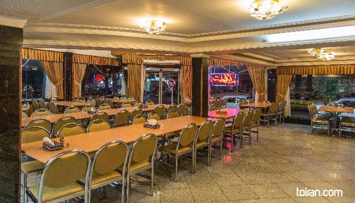  Shahroud- Golbarg Restaurant (toiran.com)
