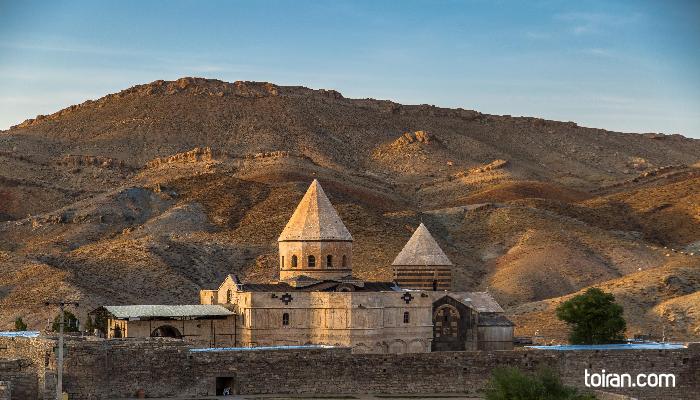  Maku-Historical-Armenian Monastic Ensembles of Iran (Toiran.com/ Photo by Shahin Kamali)