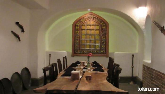 Tehran- Mestoran Restaurant (toiran.com)

