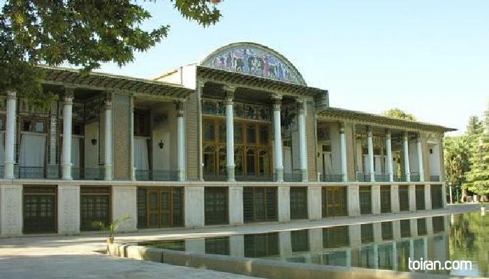 Shiraz- Afif
 Abad
 Garden
 (toiran.com)


 
 