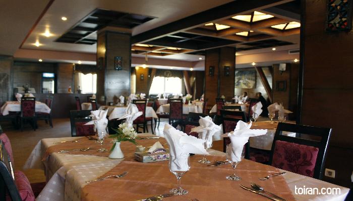 Shiraz-Chamran Grand Hotel (toiran.com)

