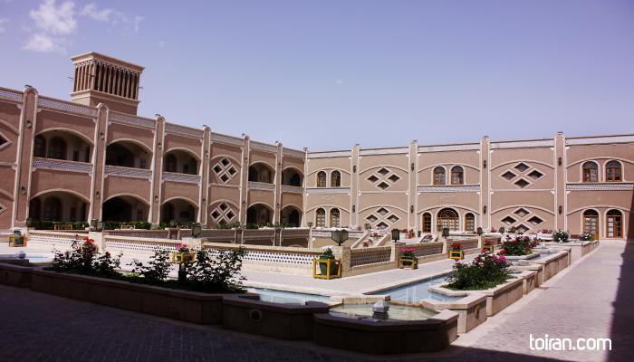 Yazd- Dad Hotel (toiran.com)
