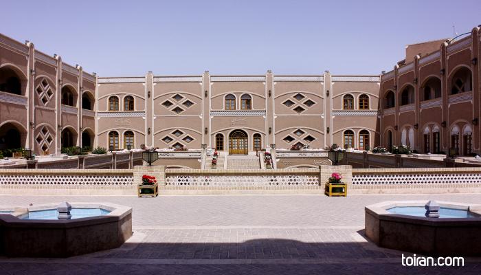 Yazd- Dad Hotel (toiran.com)

