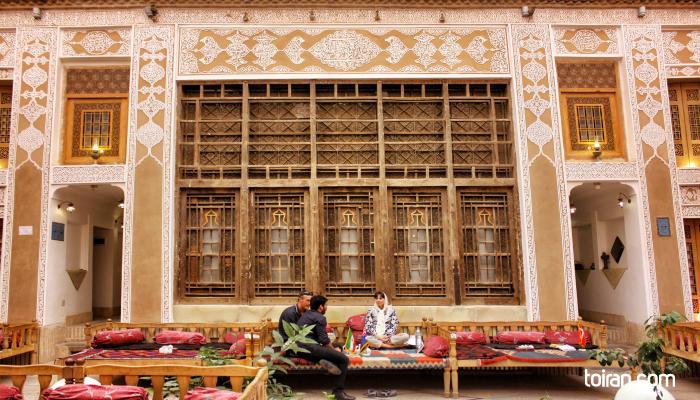 Yazd- Malek-o Tojjar Antique Hotel (toiran.com)

