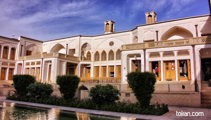 Kashan- Manouchehri Historical House (toiran.com)
