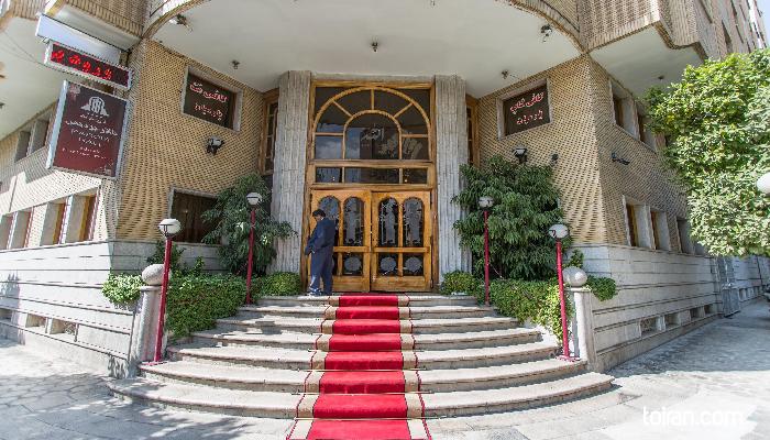  Shiraz-  Parsian Shiraz Hotel (toiran.com)

