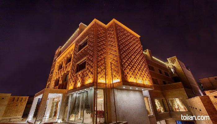 Shiraz- Zandiyeh Hotel (toiran.com)
