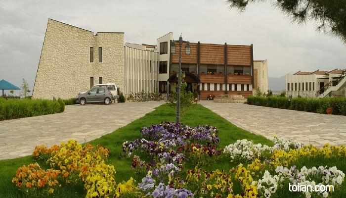  Urmia- Deniz Hotel (toiran.com)

