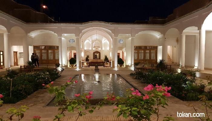  Kashan - Darbe bagh hotel (toiran.com)
