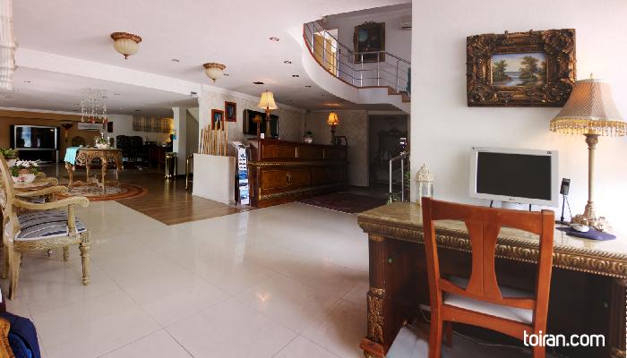 Nour-Morvarid-e Khazar Hotel(toiran.com)

